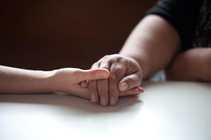 Image symbolizing empathy's importance in understanding and supporting individuals and families affected by grief and loss. The foundation's empathic approach fosters a safe environment for sharing and coping, providing tailored support and a sense of connection during difficult times.